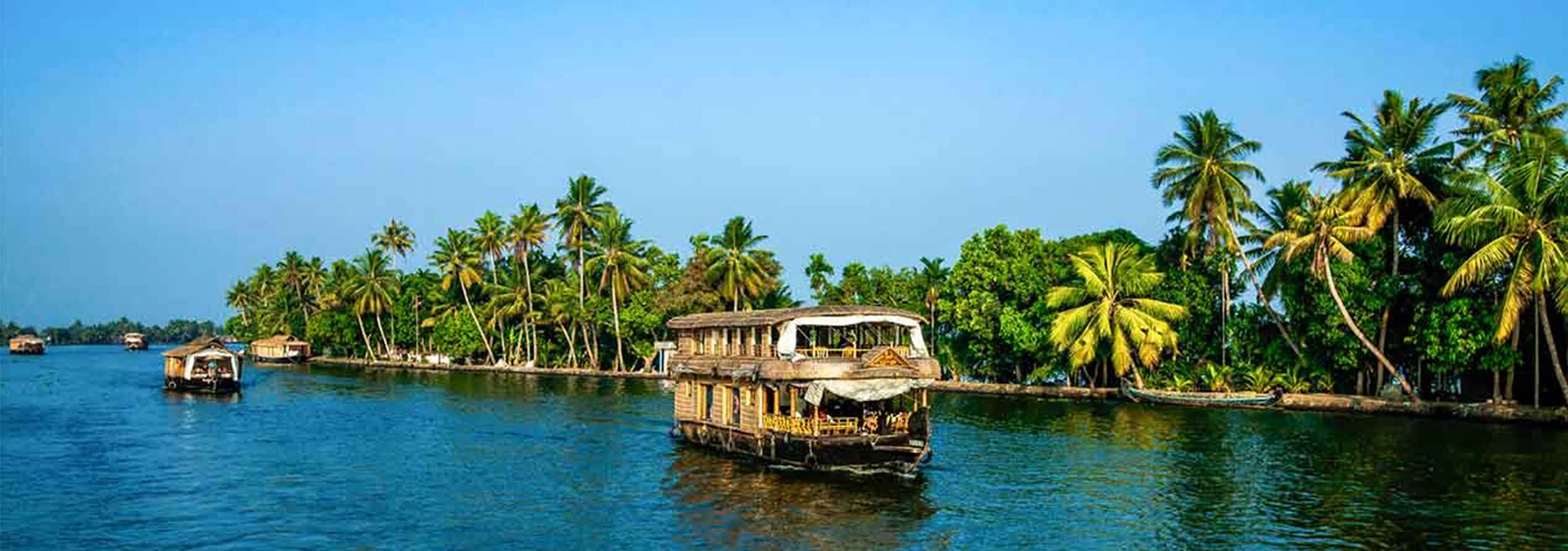 Kerala-Backwater-Tour